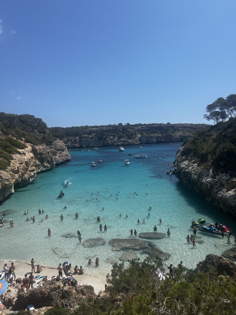 17 days in Europe. Mallorca Cala 